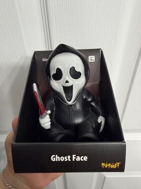 Spirit Ghost Face Figurine - Black, White & Red Knife